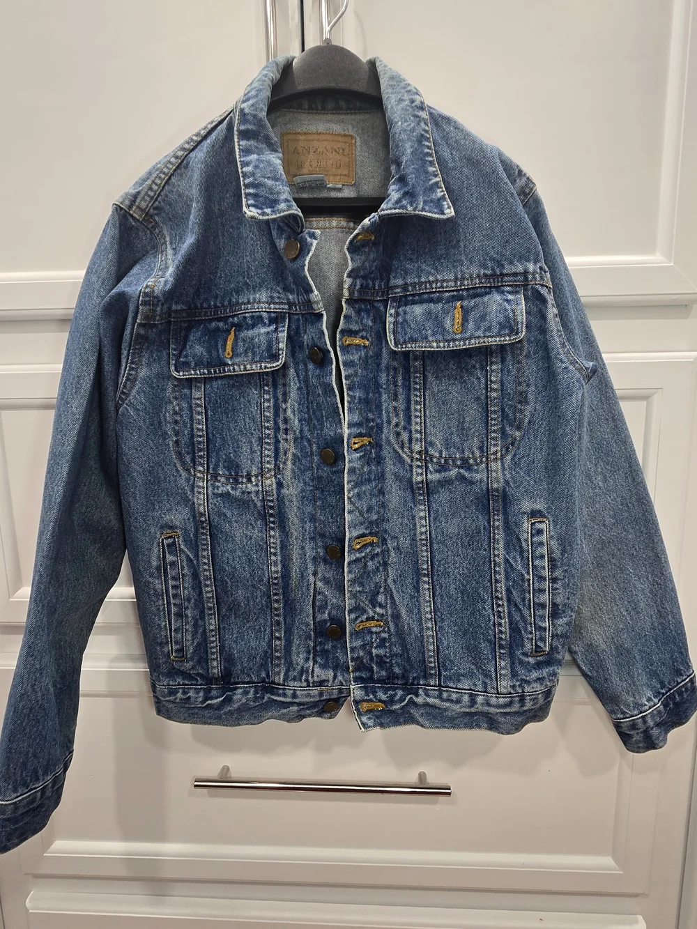 Classic Blue Denim Jacket - Unbranded